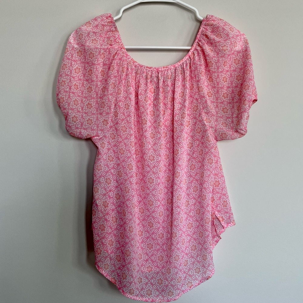 Abercrombie & Fitch Pink Sheer Top - Picture 4 of 5